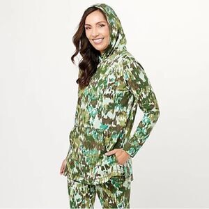 Isaac Mizrahi Live! SOHO Printed Sweatshirt